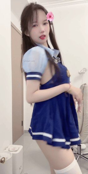 快手主播 妮子没烦恼 定制脱衣自摸脸穴同框 情趣骚舞【7V】【962M】 9