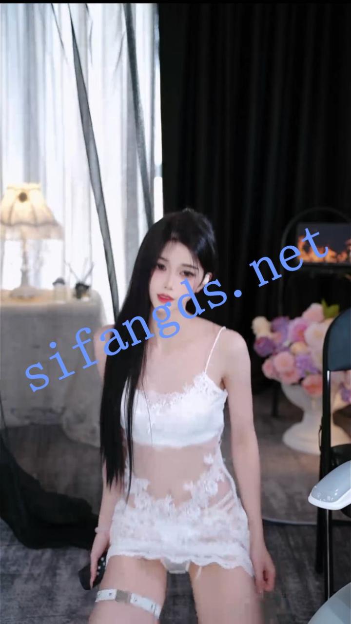 ⭐【来秀直播】甜妹er 大尺度擦边疯狂露内骚舞 28V 18