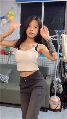 快手骚骚主播 晨洁 菲律宾 鑫儿 小布丁 骚舞裸舞内衣福利【15V】【701M】 14