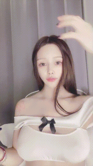 女神尺度突破！终于露脸了~好美【涩柠】道具狂插！爽死了~ 1