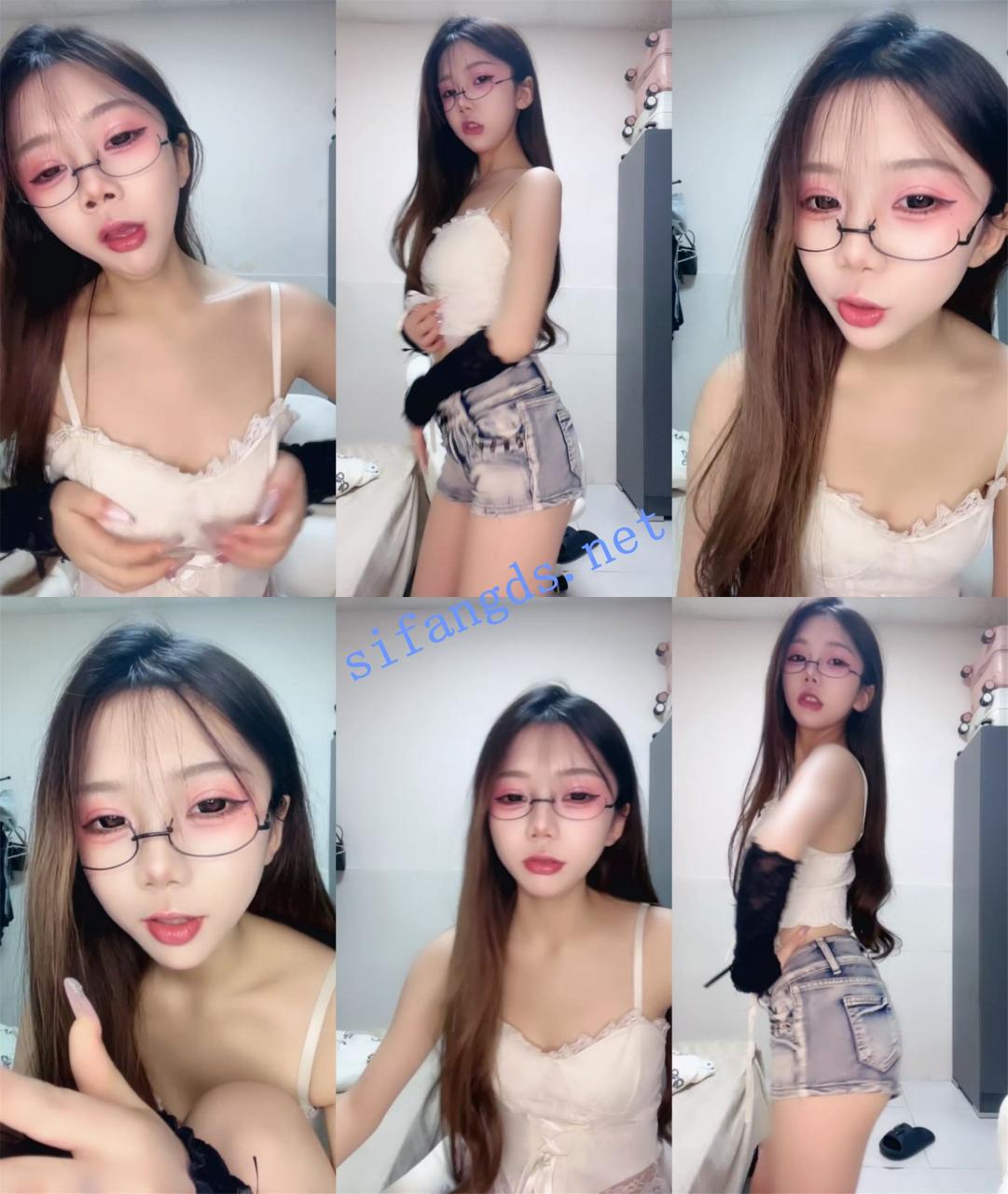 新来的~温婉大美女~【小师妹】尺度最大~自慰时炮友来插逼 1