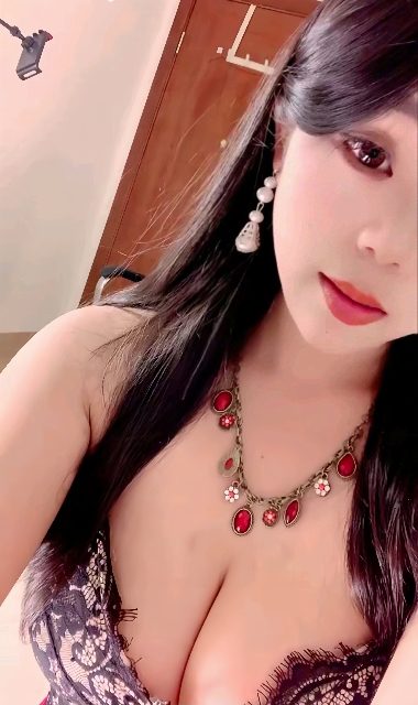 绿茶主播【后入希希要用力】福利视频17V 3