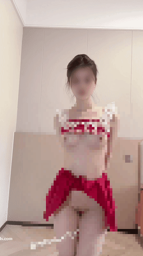 【重磅】极品大学舞蹈生【小乔（以安）】9月最新付费裸舞【24V】【477M】 15