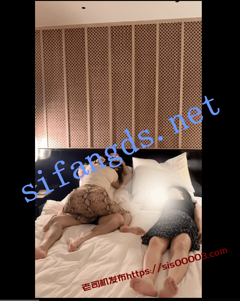 【抖音巨乳】李雅 最新双飞 一男两逼 共舔一鸡【1V】【319M】 20