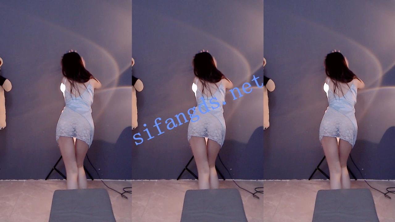 【CC】钰钰！直播真空透视露点整活被永封！ 4