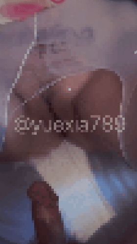 【重磅】极品淫妻【玥下】9月最新付费私拍 3P叠罗汉 超诱人 9