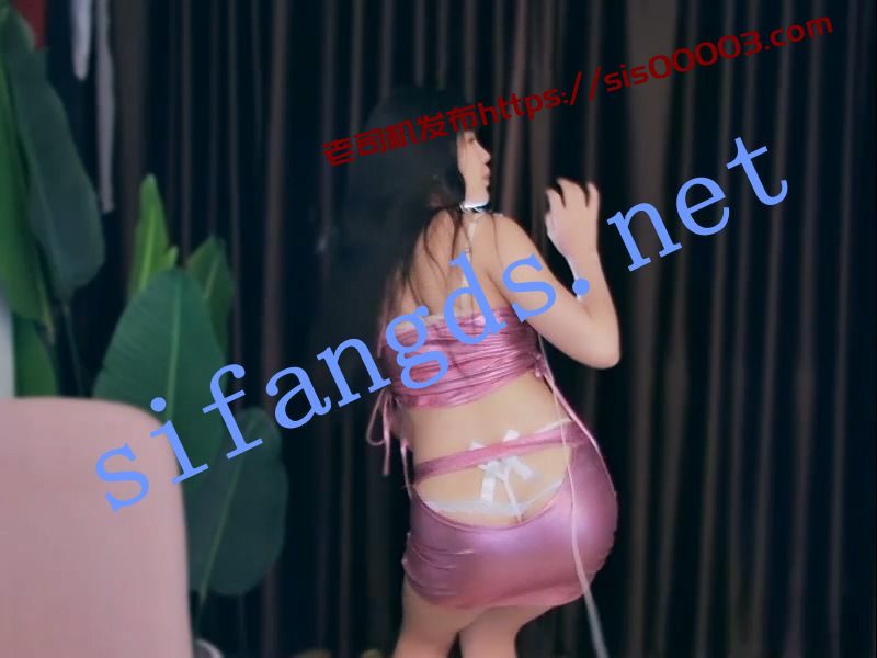 【畅聊】洋芋(黎小胖) 包臀丁字裤丝袜 口手指漏内等【38V】【2.79G】 4