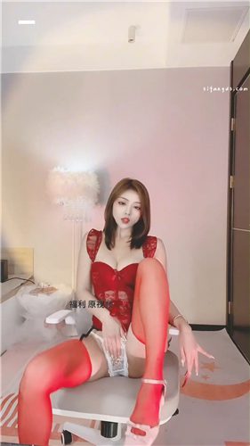 快手百万粉丝 饭饭 10月最新高能内衣福利骚舞自摸秀 露PP【11V】【1.71G】 3