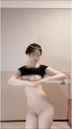 推特专业裸舞福利姬 以安（小乔）8月末VIP裸舞 超动感爽赞 8