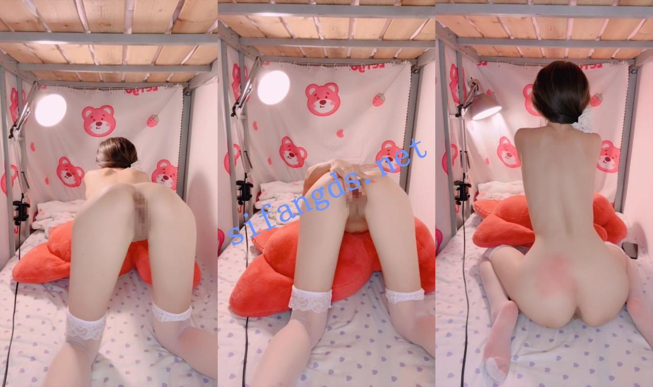 【一碗】娇小可爱 骨感女学生！宿舍偷播 裸聊抠逼 好嫩~！ 5