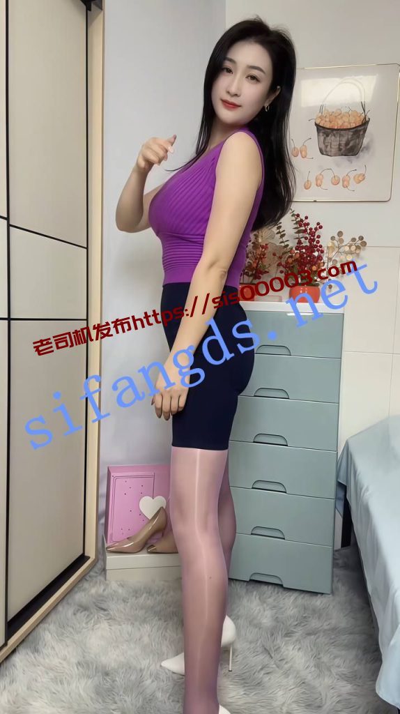 抖音 欣欣 气质御姐 丝袜高跟 露点 阳具自慰 掰开B特写【7V】【303M】 9