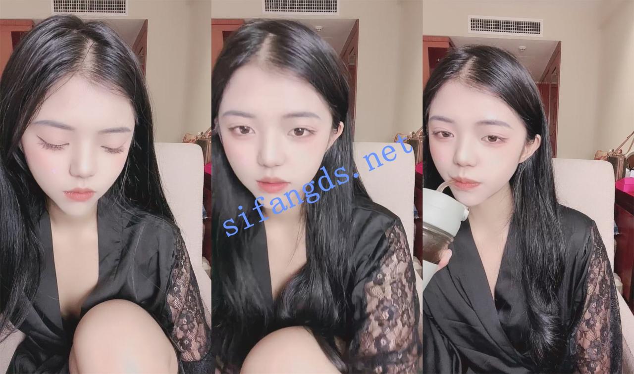 超美学妹~精致颜值！【肖肖】粉奶 水逼！猛插白浆顺逼流！ 1