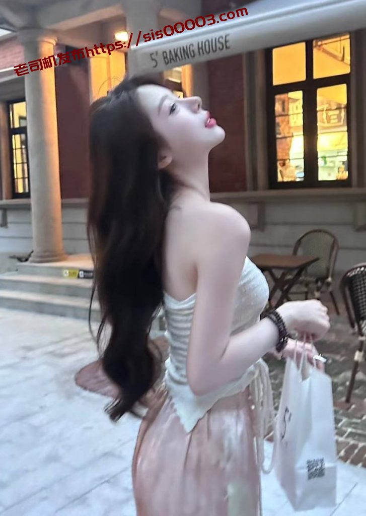 推特 小怪兽E 自入门槛，超强约炮博主，约啪各类天花板身材女神，小红书网红，推特网红，长腿模特【21V】【859M】 3