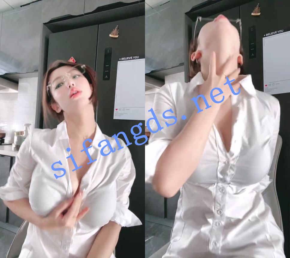 多彩顶级少妇-美美子Ya年度直播剪辑精华诱惑收费自慰合集 27