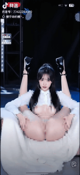 【AI幻想】眠羊妹妹 2分钟裸舞对比+2分钟紫薇高潮 超顶【9V】【304M】 3