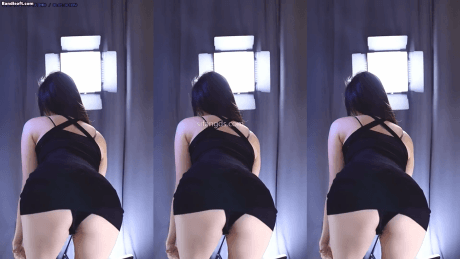 【漂漂 KK佰星】极品美女 三角热裤仰望视角露逼边 抖奶骚舞【8V】【759M】 4