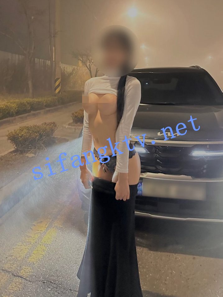 韩国人造极品身材博主yua1021-与非主流男友的疯狂性爱（自购资源失效可补） 2