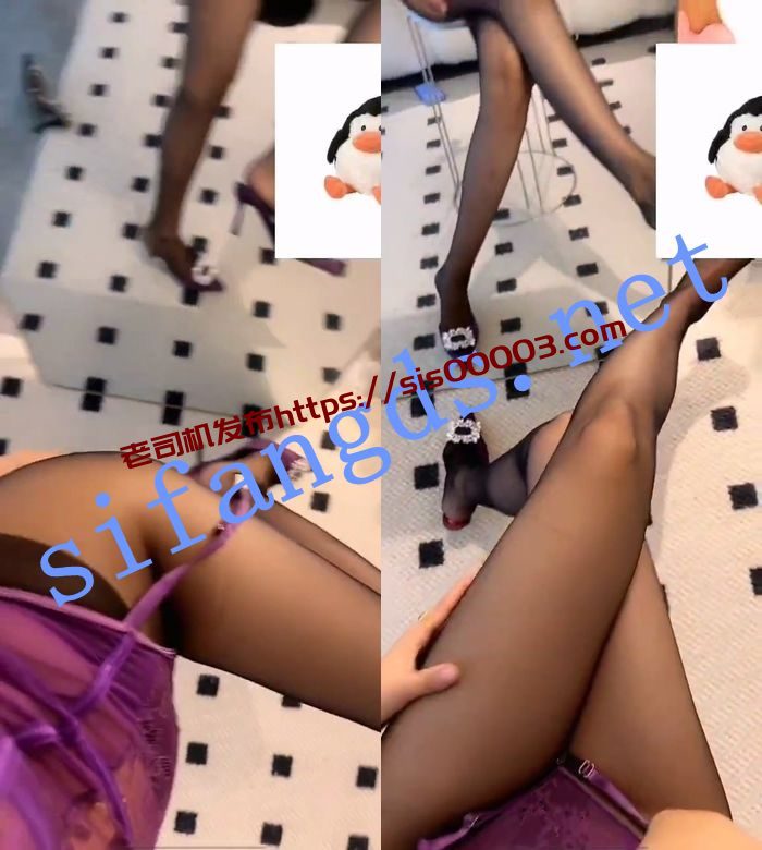 甜心高端1V1平台超人气主播-周沩寒 私下全裸自慰一对一【2V】【269M】 1