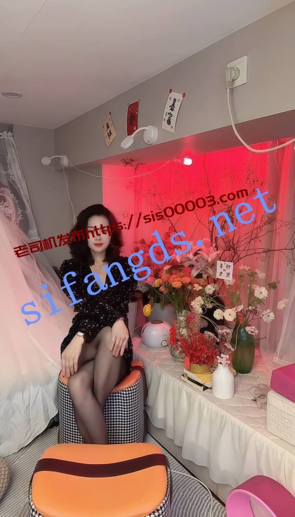 抖音 蓝姐姐-2 17万粉 高贵气质御姐 露脸露点 电动阳具插B【6V】【392M】 4