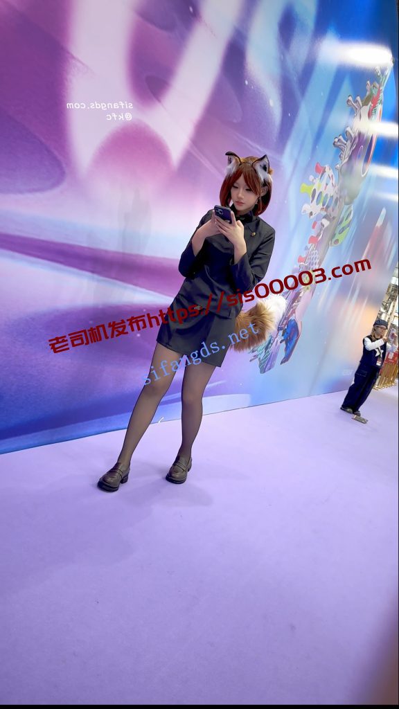 【KFC】OL制服COSER学生妹·薄款黑丝袜紫色内内前后CD【1V】【372M】 7