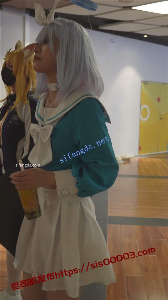 付模版【xxn-314】水手服小姐姐..超薄透视白裙..扶梯大幅岔开腿【1V】【401M】付模版 4