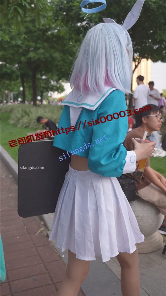 付模版【xxn-314】水手服小姐姐..超薄透视白裙..扶梯大幅岔开腿【1V】【401M】付模版 6