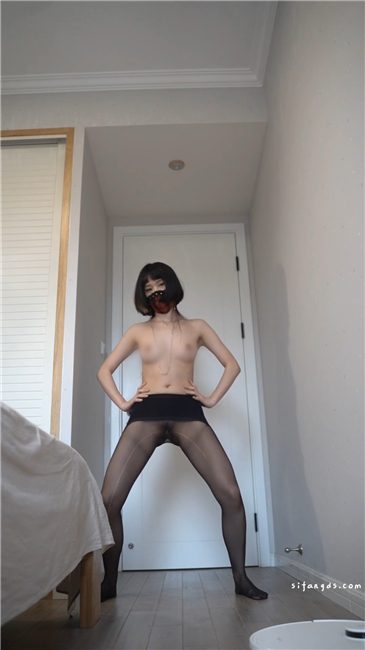 【裸舞定制】B站up主 热香槟 无内丝韩舞宅舞 活力无限【4V】【462M】 9