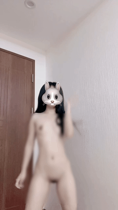 推特萌妹福利姬 小烨、宝宝111 真金定制反差裸舞动感起飞【28V】【609M】 8