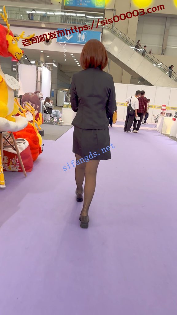 【KFC】OL制服COSER学生妹·薄款黑丝袜紫色内内前后CD【1V】【372M】 4