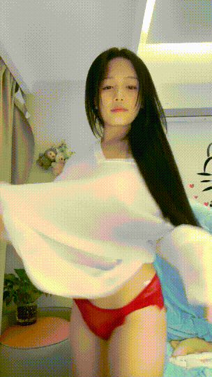 来了来了！G奶校花！超级美人~【小狐狸】道具狂插！爽喷水 1