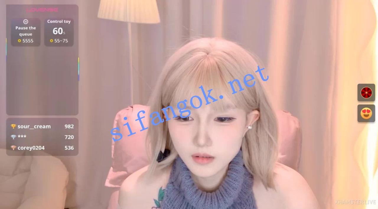 ❤❤❤ST极品新人~【YE_Zi】颜值杠杠的，好漂亮的一对奶子 1