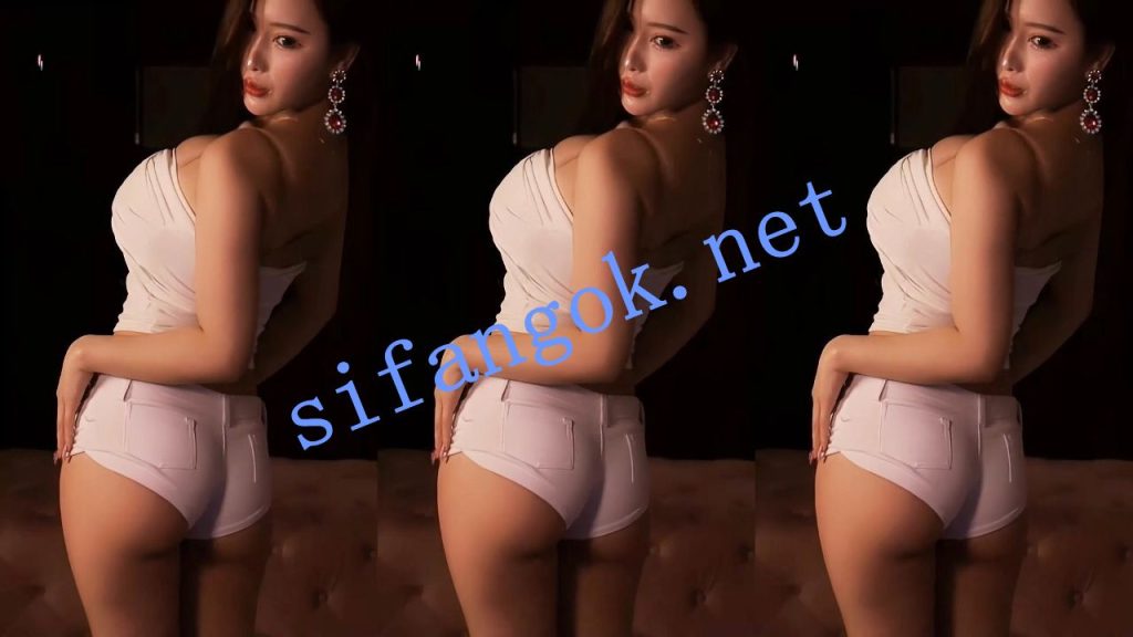 【斗鱼】谁的小棉袄呢 新年大礼包 超火高定最猛系列12V【12V】【1.65G】 23