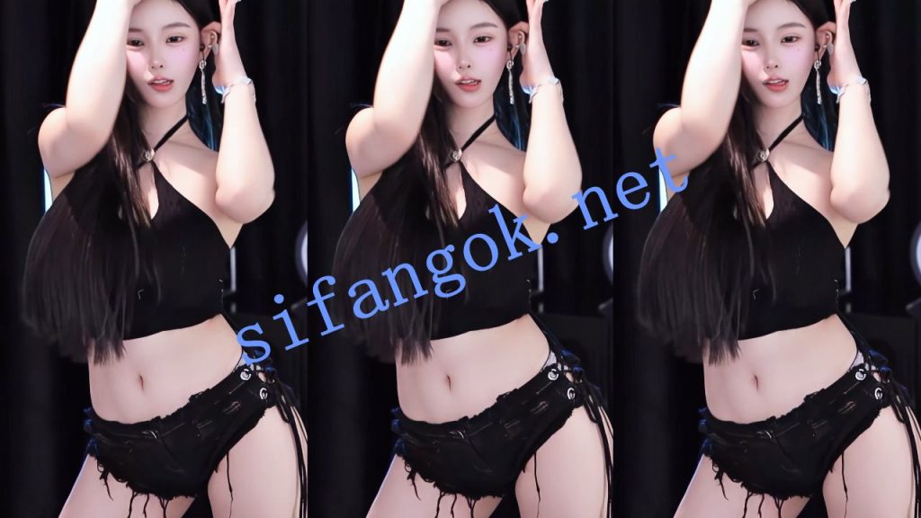 【斗鱼】谁的小棉袄呢 新年大礼包 超火高定最猛系列12V【12V】【1.65G】 25