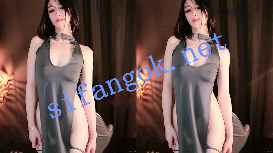 虎牙 刘钞钞-9 真空凸点 脱丁字裤 抖胸抖臀 半裸裸舞 4V【4V】【325M】 12