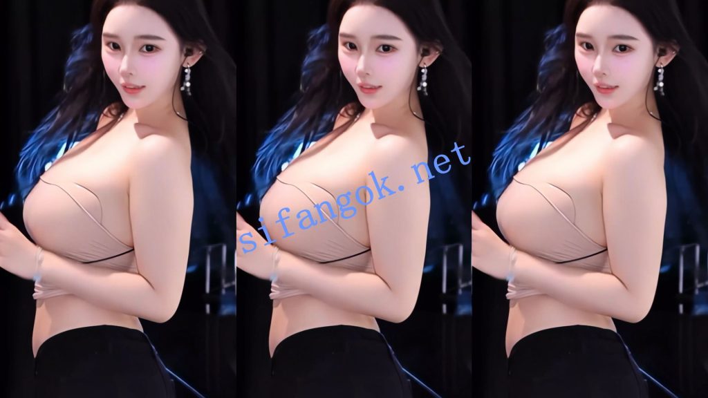 【斗鱼】谁的小棉袄呢 新年大礼包 超火高定最猛系列12V【12V】【1.65G】 42