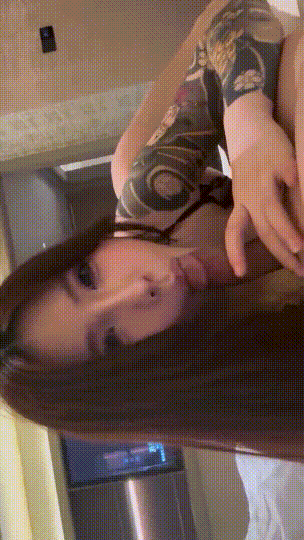 推特炒面王超顶级巨乳翘臀花臂御姐不雅露脸私拍，和金主啪啪自慰无毛多水鲍鱼【24V】【268M】 1