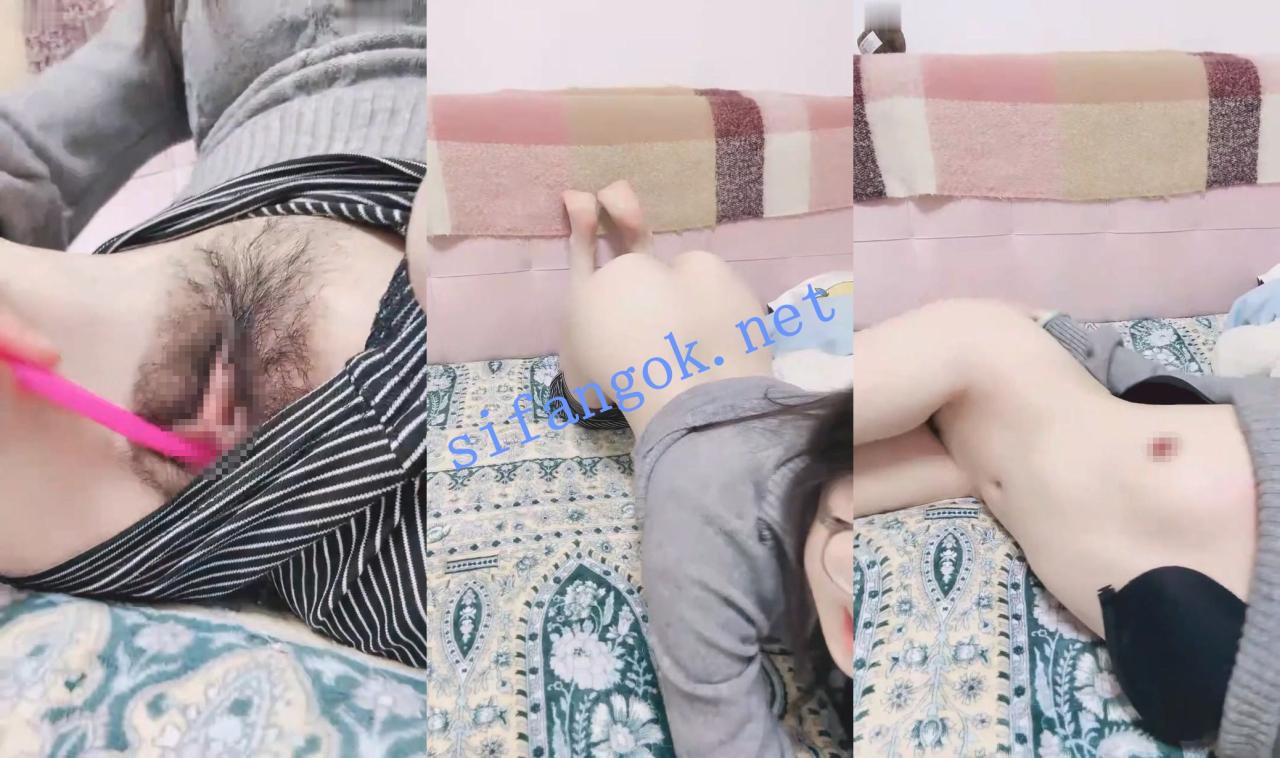 √大学刚毕业【小乖】小小年纪~性需求这么高 回回自慰潮喷 10