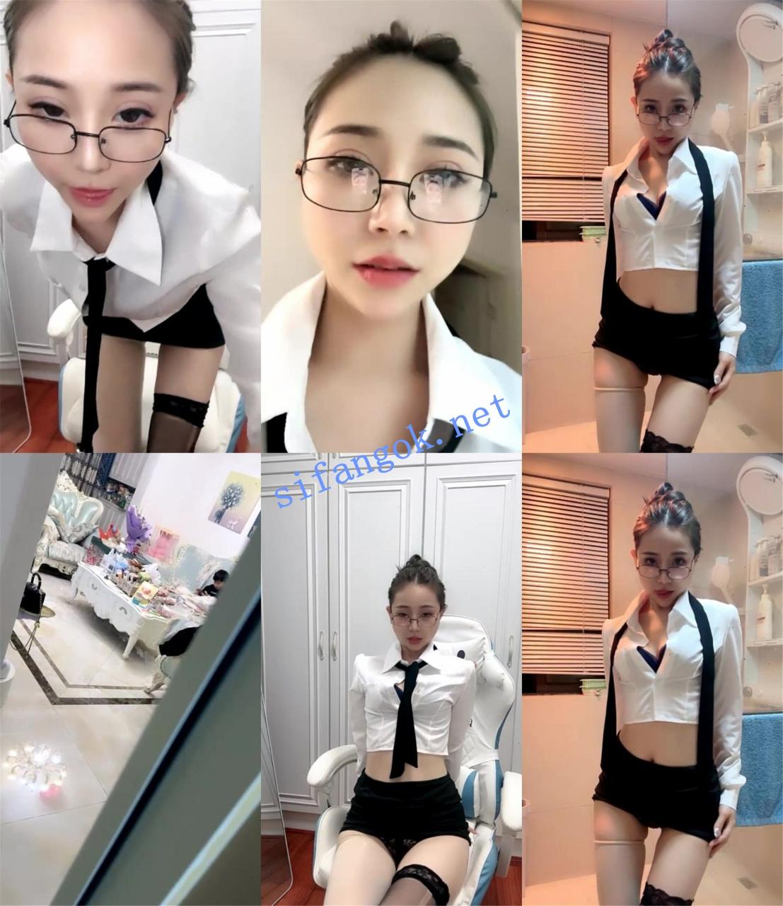 妩媚御姐~【小宝宝】露脸同框~自慰扣逼~淫水满手多是 1