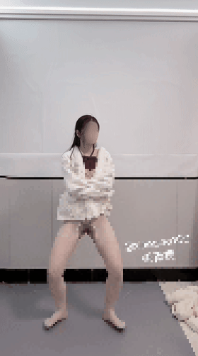 【重磅】舞蹈生小乔 最新长视频付费裸舞 三点 顶臀 抖穴【2V】【200M】 7