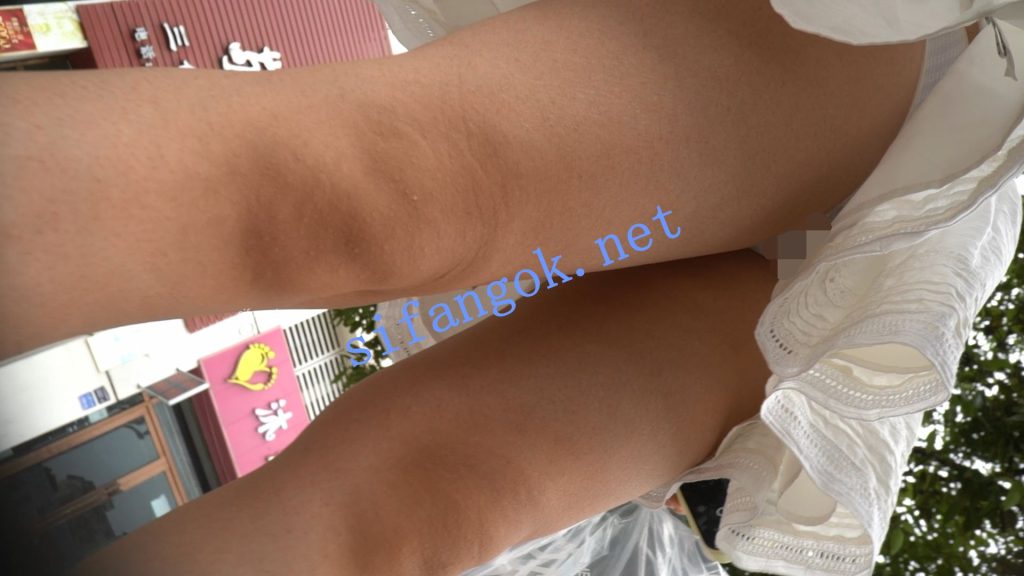 （空城原创）强行搭讪问路白裙小少妇，前后CD收下格子N【1V】【476M】 6