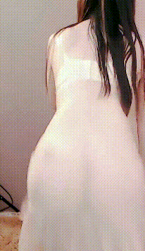 虎牙 维娜【露乳晕，摸B自慰，口爆黄瓜】大尺度定制合集【10V】【1.18G】 40