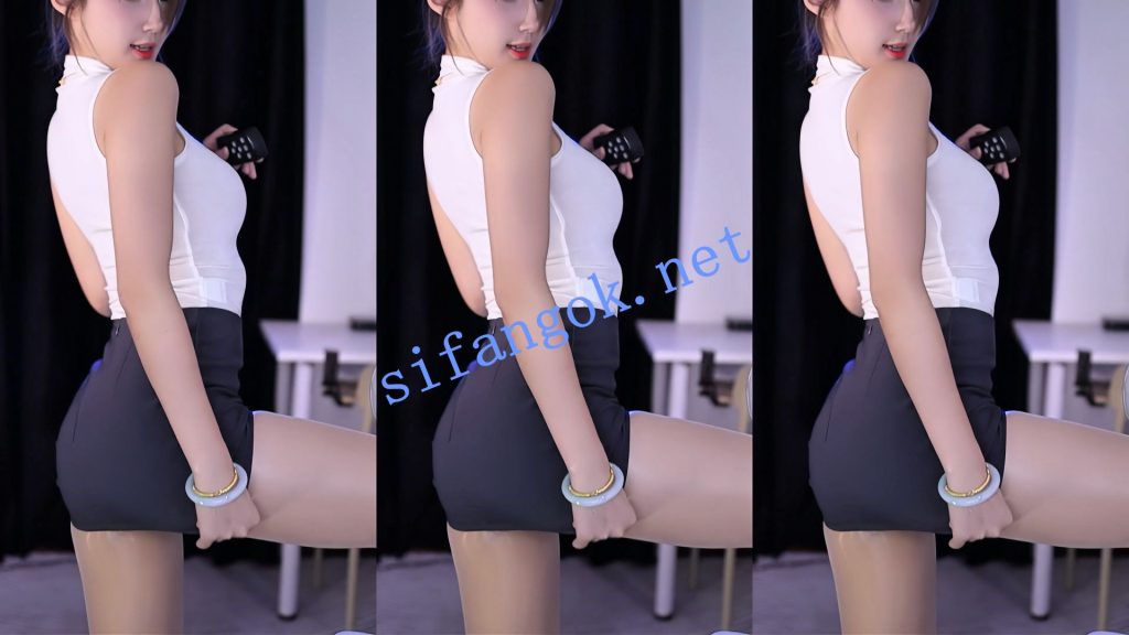 【虎牙】柳清清 2025年度超精选18V，有漏奶罩【18V】【1.8G】 23