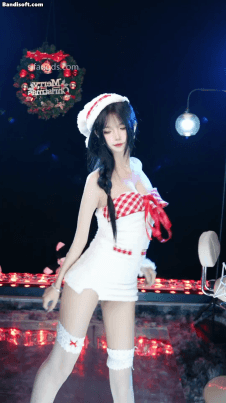 【抖音 AA】极品长腿萌妹 超短裙极限露内骚舞 很顶很诱惑【29V】【2.2G】 6