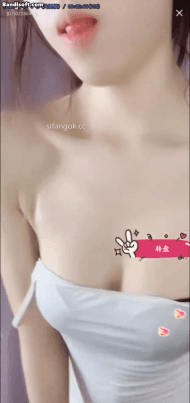 【BIGO 小鲸鱼】完美身材女神 大尺度骚舞 丁字裤露毛露逼【14V】【571M】 3