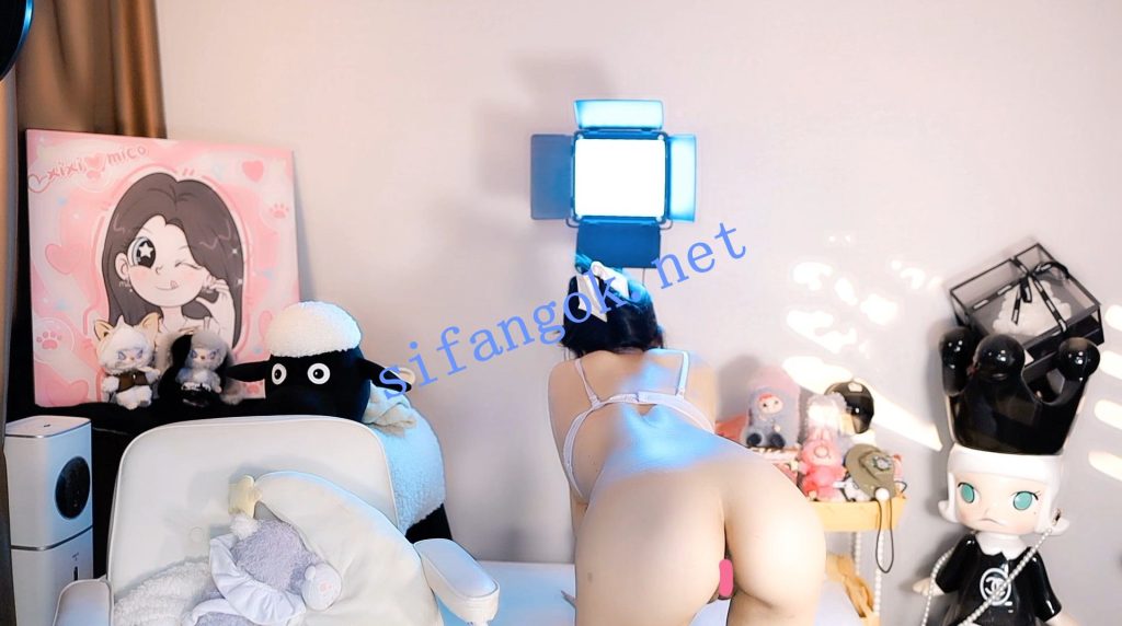 ‼️虎牙CC 吸吸 全新道具裸舞自慰万定！首发！【1V】【1.11G】 4