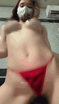 ⭐私房首发⭐高清定制⭐推特骚鸡 小巴 顶跨扒穴怼屏裸舞【10V】【2.18G】 4