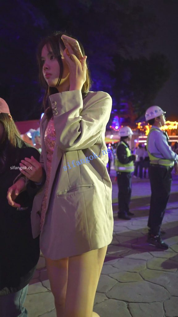 (BC-AA-646)开灯CD长腿包臀裙高跟小姐姐..内裤一半夹进屁股缝【1V】【194M】 5