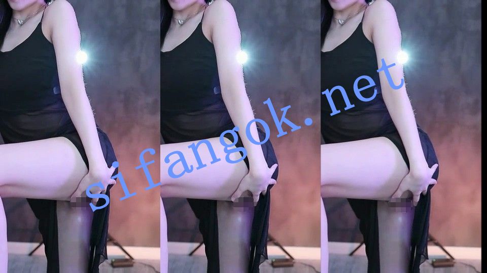 虎牙 梦曦 高颜好身材 无内 露脸半裸裸舞 史上最大尺度 2V【2V】【144M】 19