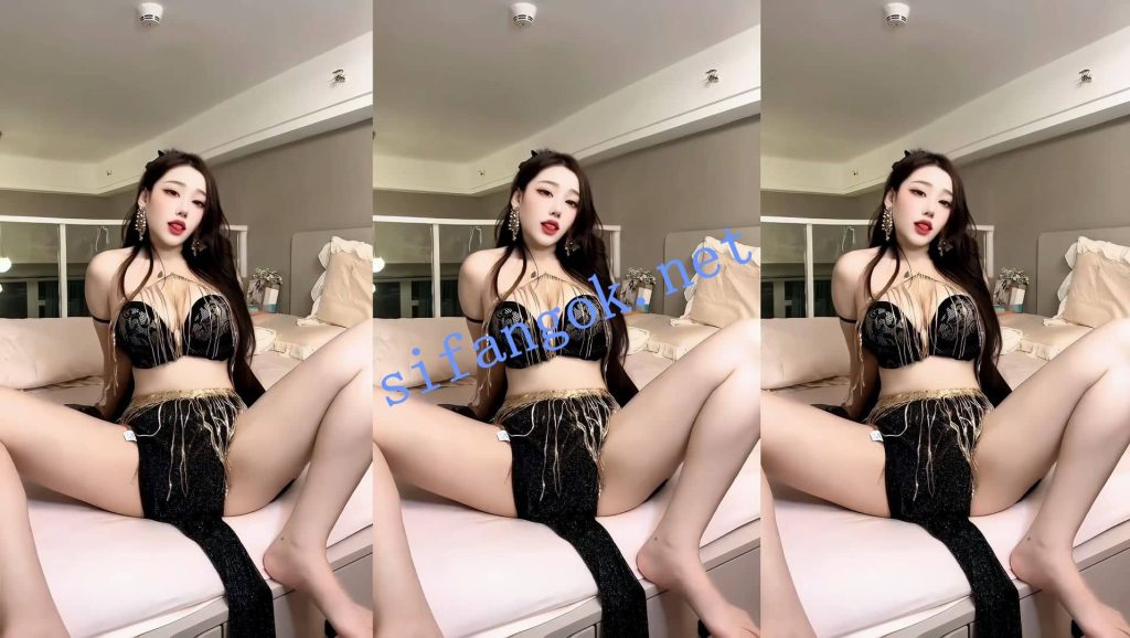 【抖音 】露宝吃不饱 精致美女情趣内衣福利定制8V【8V】【279M】 3