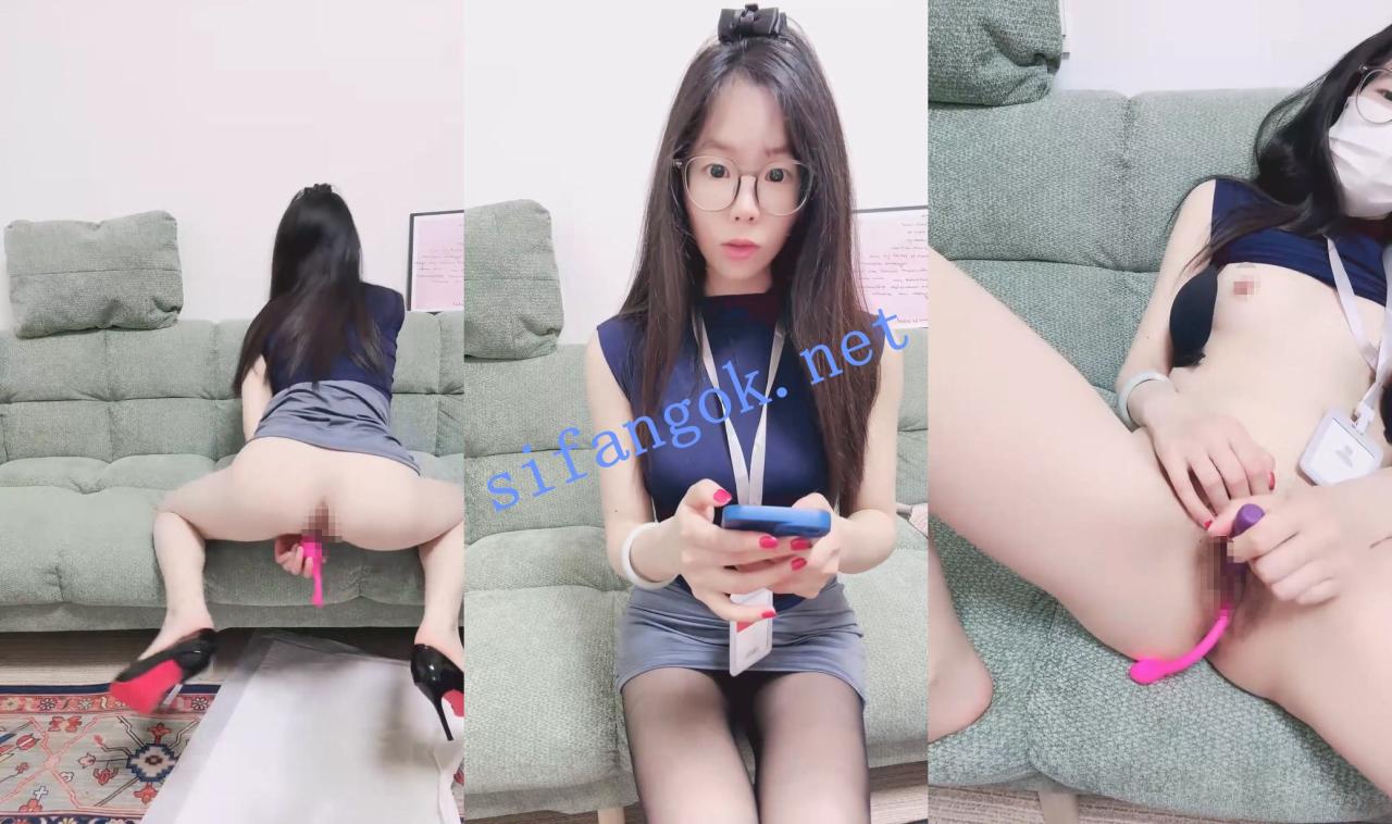 ＄清纯学妹刚毕业~【小乖】嫩的出水！道具自慰喷水流白浆~ 10